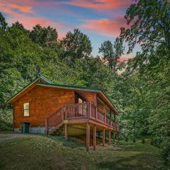 Smoky Mountains Honeymoon Cabin Dog Friendly