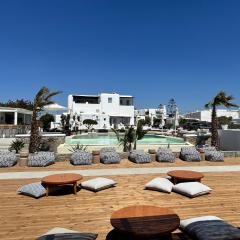 Mykonos Eight