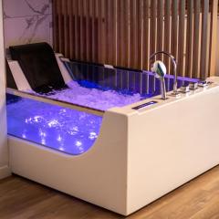 Jacuzzi Urban Heaven Studio