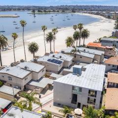 Highly rated Best Beach! 3Bd 2Ba AC Luxury KING Beds!