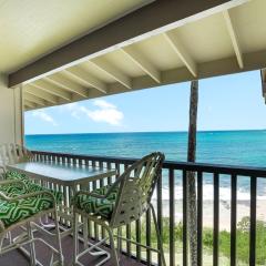 Stunning Oceanfront View Top Floor Condo at Wailua Bay View