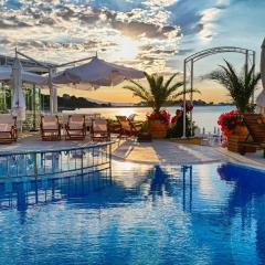 Aphrodite Beach Hotel