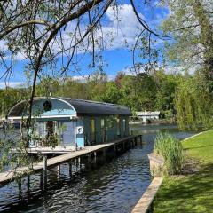 Hausboot vom Feinsten