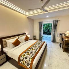 Gulmohar Residency, Hauz Khas New Delhi, Couple Friendly