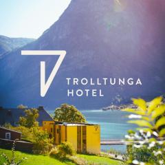 Trolltunga Hotel