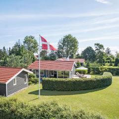 Stunning Home In Middelfart With Wifi