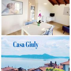 Casa Giuly , attico sul lago