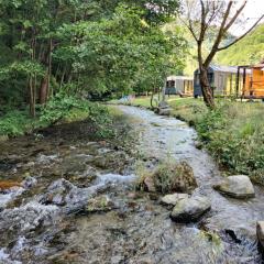 Transfăgărășan River Retreat