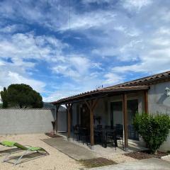 Maison au calme avec terrasse