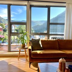 Top floor apartment with mountain view, terrace 22sqm,