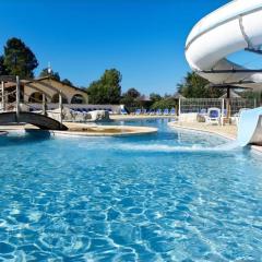 Maison charmante a Salavas avec piscine et jardin