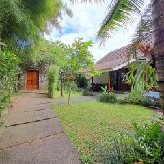 Tropica House 2 minutes from Ubud center