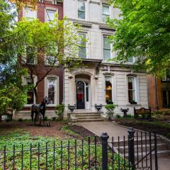 DuPont Mansion Bed & Breakfast