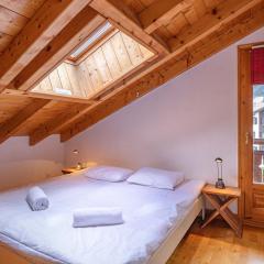 Apartment Capucin - A 3 Bedroom Chamonix Mountain Loft