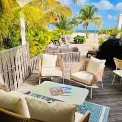 Palm Beach House, Stunning 2 bedrooms beachfront, Nettle Bay Beach Club