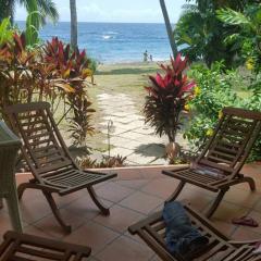 Bungalow enchanteur a Saint Pierre avec vue sur la mer et jardin