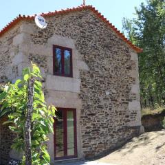 Cozy House in Seia with Fireplace