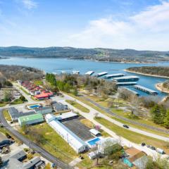 Condo on Table Rock Lake, Unit 16