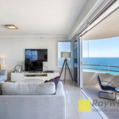 Stunning OCEAN VIEWS in 2 Bedroom Unit at Zenith - Q Stay