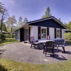 Holiday Home 4-persoons bos-3 by Interhome