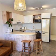 Chic Beachside 2 Bedroom Apartment in Beautiful Coffs Harbour