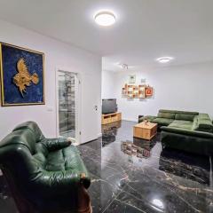 Zeus Faber Apartment-Luksuzna oaza u centru grada