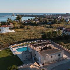 Niriides Luxury Villas