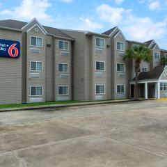 Motel 6 Breaux Bridge, LA