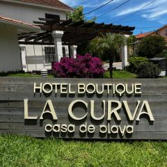 LA CURVA Casa de Playa