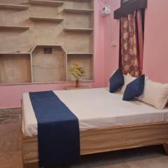 Madhavi Homestay