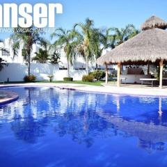 CASA con ALBERCA 8min A LA PLAYA AC y Pet friendly