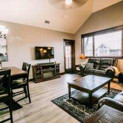 Charming 2-bed 2-bath Riverstone Condo