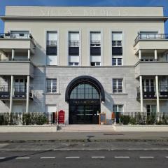 Villa Médicis Versailles Saint-Cyr-l'Ecole