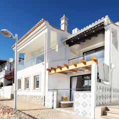 Casas da Praia by Sevencollection