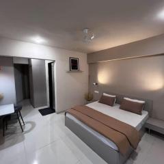 Hamlet StudioApt hill view, Pune 611