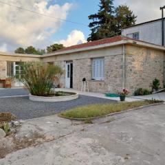 Villa Phyllia, Knossos, Crete