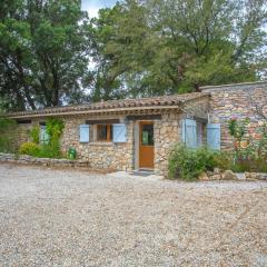 Stunning Home In Taradeau With Kitchen