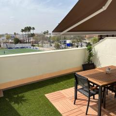 Duplex con terraza privada y parking a 15 minutos de Sevilla