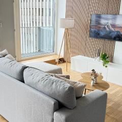 COMFORT HOMES - Premium Loft - 15min to Lucerne - Washer Dryer - Public Transport - Parking