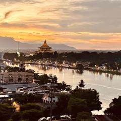 Kuching City Center Riverine Apartment With Balcony and Garden Views