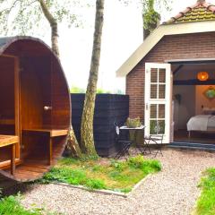 Bed & Breakfast Puur Natuur Putten, met privé sauna