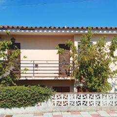 Appartement à S'Agaro, 1er étage, 3 chambres vue vallée, balcon