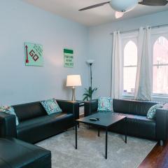 MONOPOLY - Prime-Location - Walkable - Sleeps 6