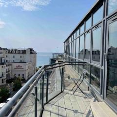 Coastal Breeze Penthouse with Sea Views & Balcony