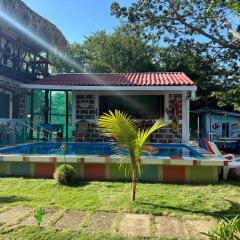 Beach house with pool for 6 people - Las Penitas