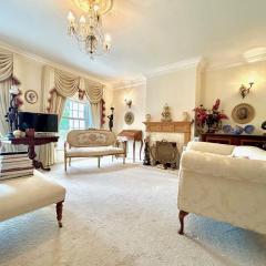 Beautiful room in gated community