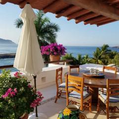 Villa Frente al Mar con Hermosas Vistas