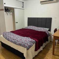 Springvale Couple Room for Rent