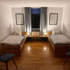 Pension FAULPELZ - Zweibettzimmer Gemeinschaftsbad