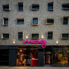 Moxy Lisbon City